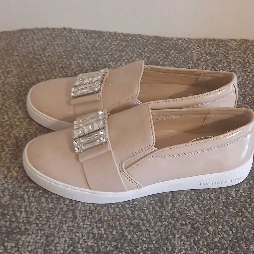 Michael Kors  Blush Tan Faux Patent Women's Sneakers Size 6.5